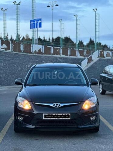 Hyundai i30 2010, 237,400 km - 1.4 l - Bakı