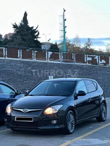 Hyundai i30 2010, 237,400 km - 1.4 l - Bakı