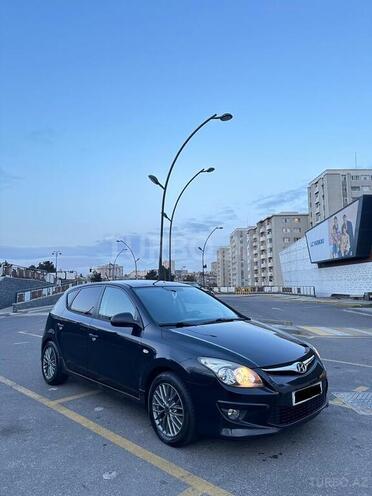 Hyundai i30 2010, 237,400 km - 1.4 l - Bakı
