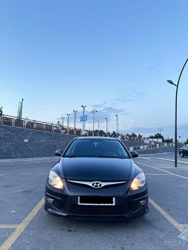 Hyundai i30 2010, 237,400 km - 1.4 l - Bakı