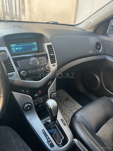 Chevrolet Cruze 2011, 245,000 km - 1.4 l - Bakı