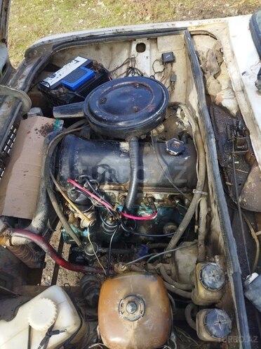 LADA (VAZ) 2106 1977, 65,589 km - 1.5 l - Salyan