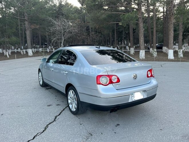 Volkswagen Passat 2005, 245,657 km - 2.0 l - Sumqayıt