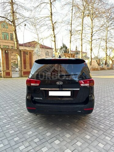 Kia Carnival 2017, 186,000 km - 2.2 l - Bakı