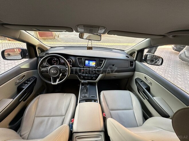 Kia Carnival 2017, 186,000 km - 2.2 l - Bakı