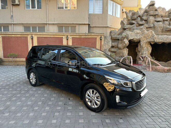 Kia Carnival 2017, 186,000 km - 2.2 l - Bakı