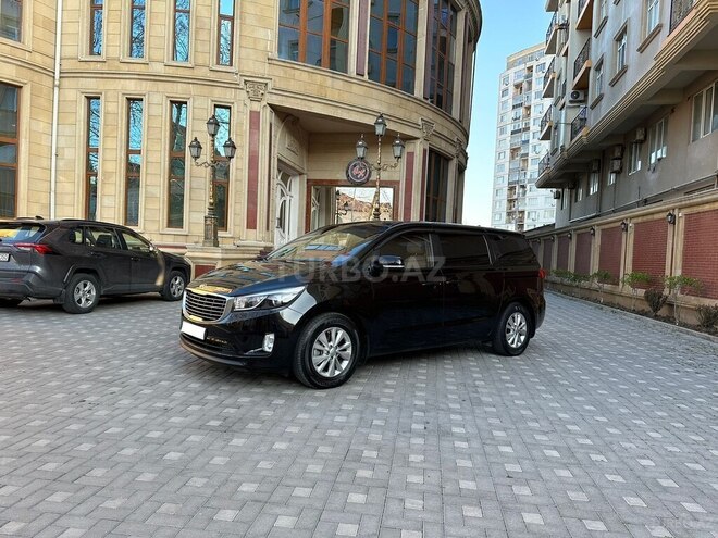 Kia Carnival 2017, 186,000 km - 2.2 l - Bakı
