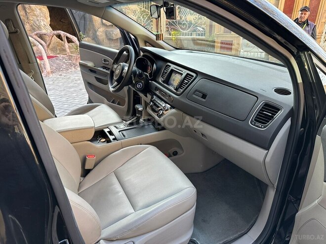 Kia Carnival 2017, 186,000 km - 2.2 l - Bakı