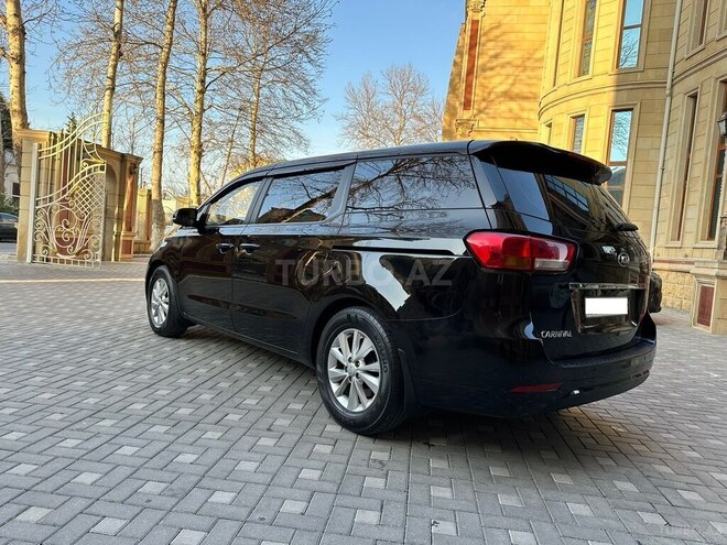 Kia Carnival 2017, 186,000 km - 2.2 l - Bakı