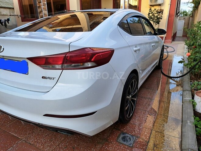 Hyundai Elantra 2016, 187,500 km - 1.6 l - Bakı