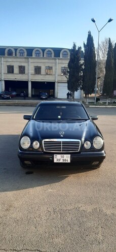 Mercedes E 240 1998, 354,201 km - 2.4 l - Gəncə