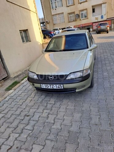 Opel Vectra 1997, 163,000 km - 1.8 л - Bakı