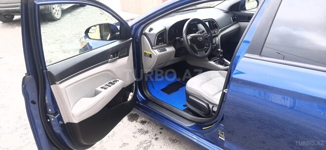 Hyundai Elantra 2017, 93,000 km - 2.0 л - Bakı