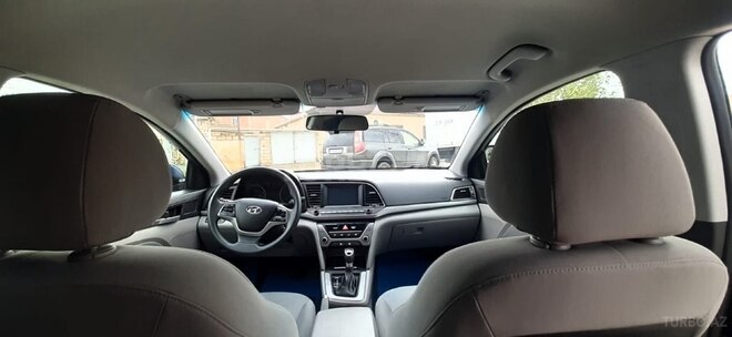 Hyundai Elantra 2017, 93,000 km - 2.0 л - Bakı