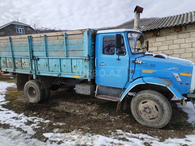 ZIL 4334 1991, 800,000 km - 6.0 l - Qusar