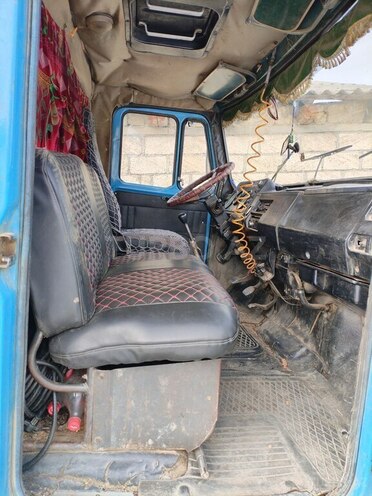 ZIL 4334 1991, 800,000 km - 6.0 l - Qusar