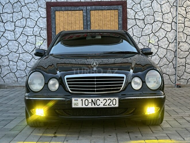 Mercedes E 220 2000, 350,000 km - 2.2 l - Saatlı