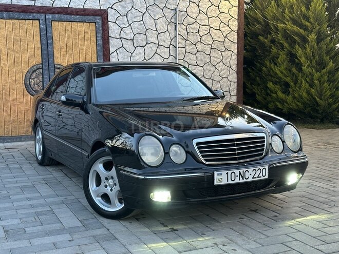 Mercedes E 220 2000, 350,000 km - 2.2 l - Saatlı
