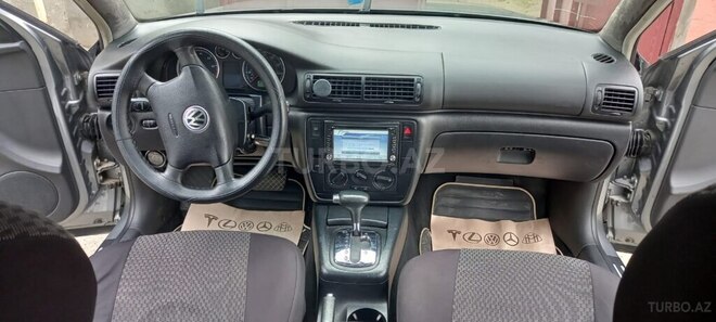 Volkswagen Passat 2001, 271,882 km - 1.8 l - Bakı