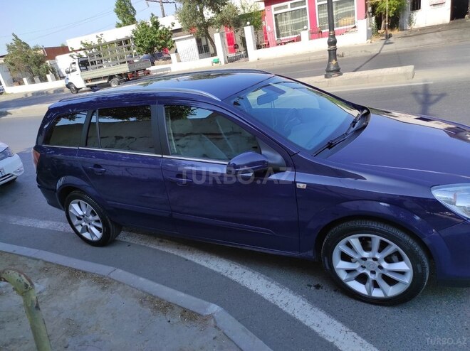 Opel Astra 2008, 318,060 km - 1.3 л - Bakı
