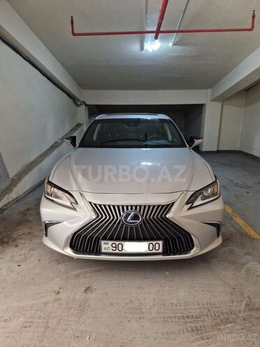 Lexus ES 300h 2020, 37,500 km - 2.0 l - Bakı