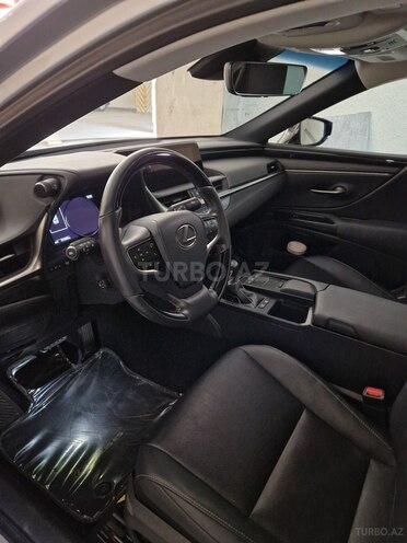 Lexus ES 300h 2020, 37,500 km - 2.0 l - Bakı