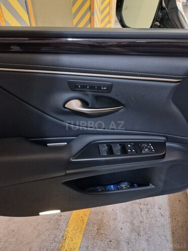 Lexus ES 300h 2020, 37,500 km - 2.0 l - Bakı