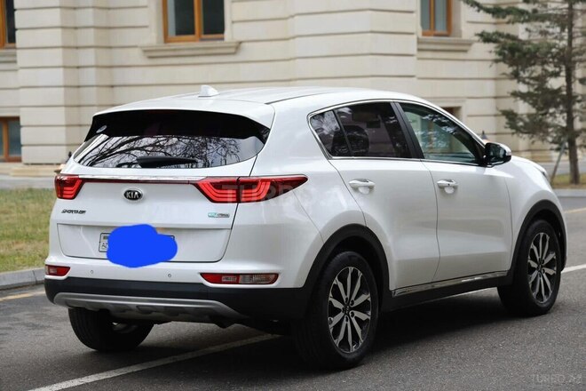 Kia Sportage 2016, 180,000 km - 1.7 л - Bakı