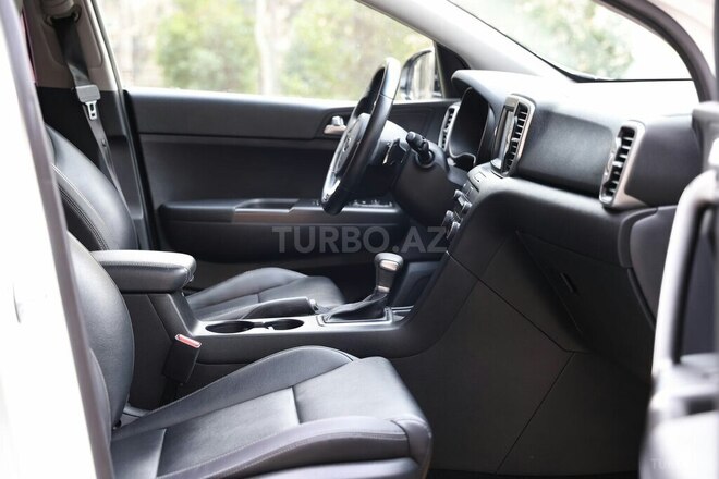 Kia Sportage 2016, 180,000 km - 1.7 л - Bakı