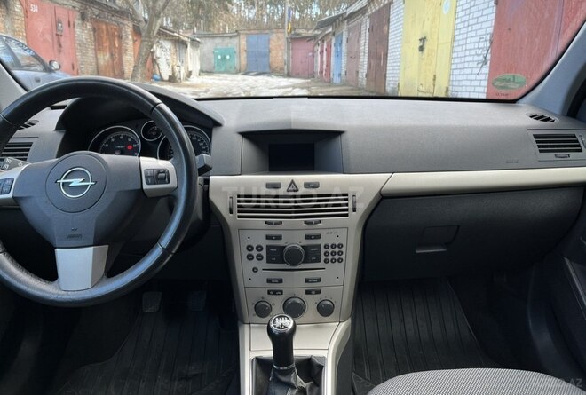 Opel Astra 2008, 262,000 km - 1.3 л - Bakı