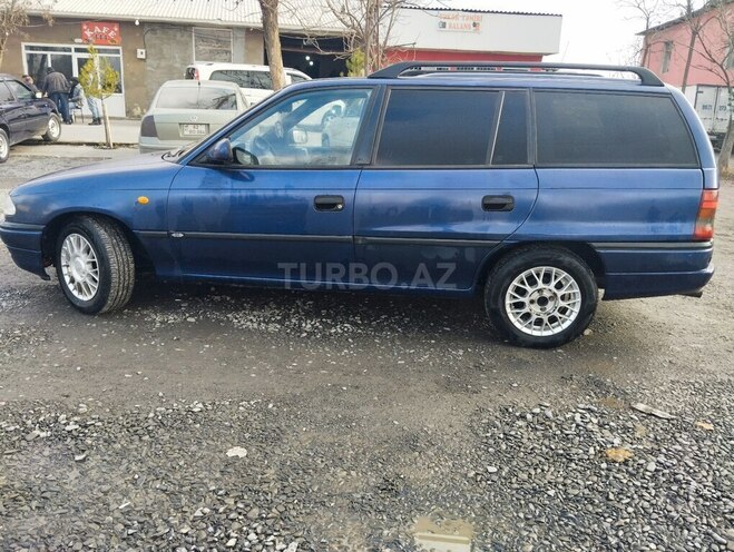 Opel Astra 1997, 225,558 km - 1.6 l - Zaqatala