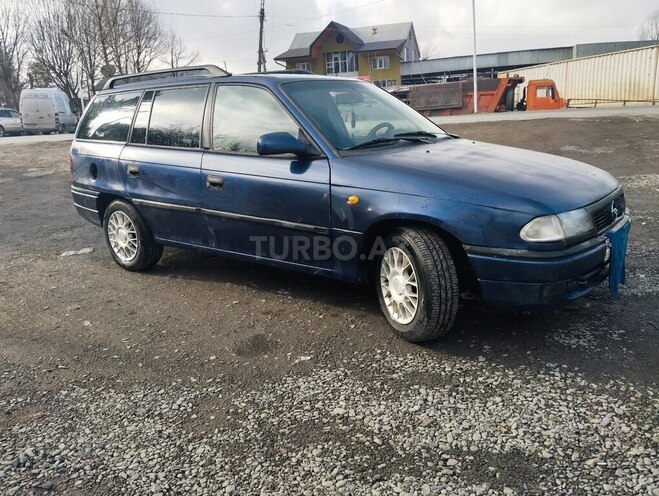 Opel Astra 1997, 225,558 km - 1.6 l - Zaqatala
