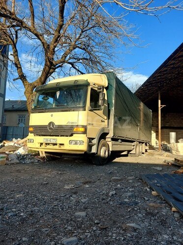 Mercedes Atego 1528 2004, 705,063 km - 6.4 l - Balakən
