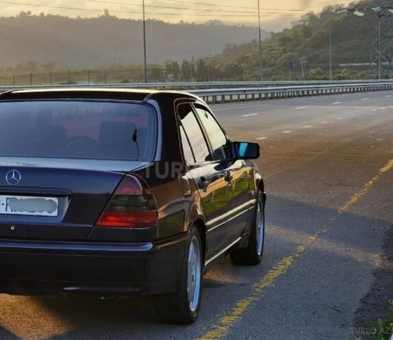 Mercedes C 240 1998, 347,990 km - 2.4 l - Lənkəran