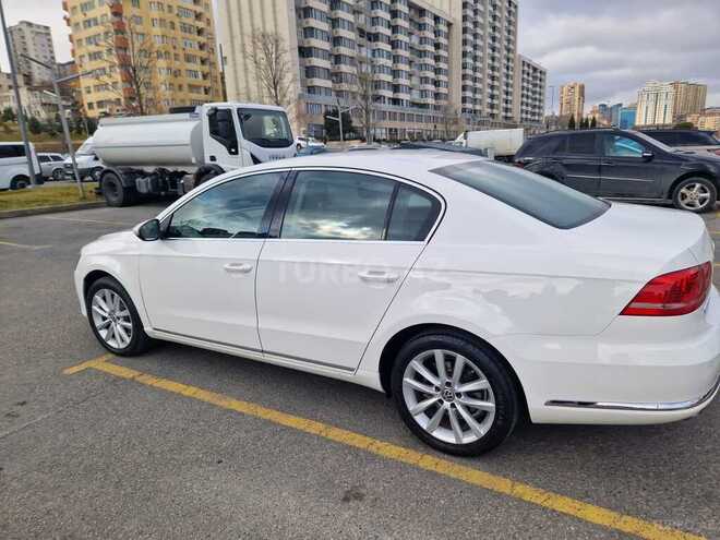 Volkswagen Passat 2014, 184,000 km - 1.8 l - Bakı