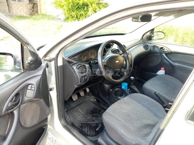 Ford Focus 2001, 352,222 km - 1.6 l - Şəki
