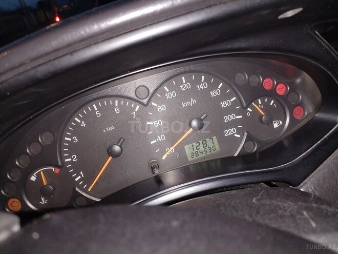Ford Focus 2001, 352,222 km - 1.6 l - Şəki