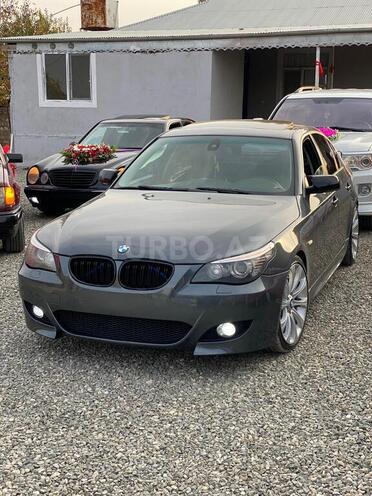 BMW 530 2008, 188,000 km - 3.0 л - Füzuli