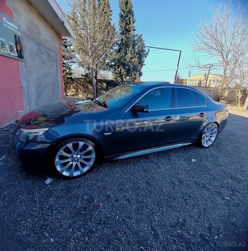 BMW 530 2008, 188,000 km - 3.0 л - Füzuli