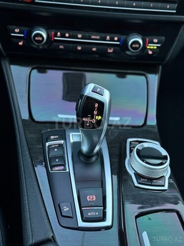 BMW 528 2013, 168,000 km - 2.0 l - Gəncə