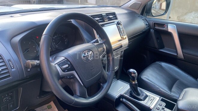 Toyota Prado 2018, 202,000 km - 3.0 l - Bakı