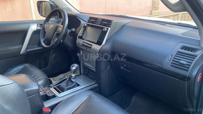 Toyota Prado 2018, 202,000 km - 3.0 l - Bakı