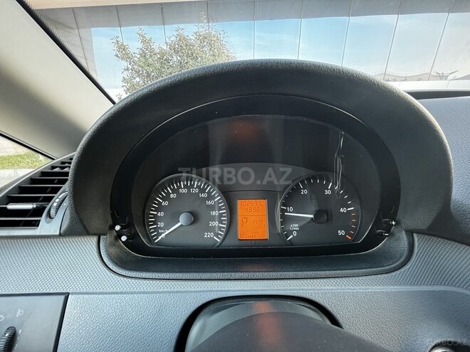 Mercedes Vito 115 2010, 302,597 km - 2.2 л - Bakı