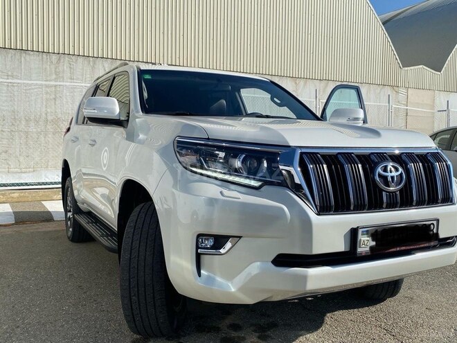 Toyota Prado 2018, 202,000 km - 3.0 l - Bakı