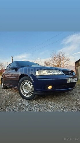 Opel Vectra 1999, 290,000 km - 2.0 l - Qax