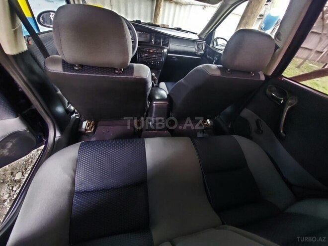 Opel Vectra 1999, 290,000 km - 2.0 l - Qax