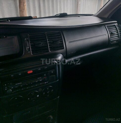 Opel Vectra 1999, 290,000 km - 2.0 l - Qax