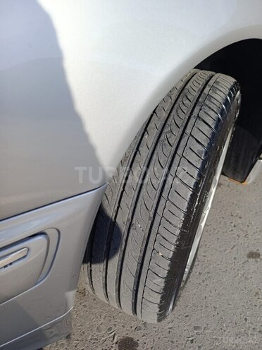 Mercedes E 240 2000, 342,000 km - 2.4 l - Zaqatala