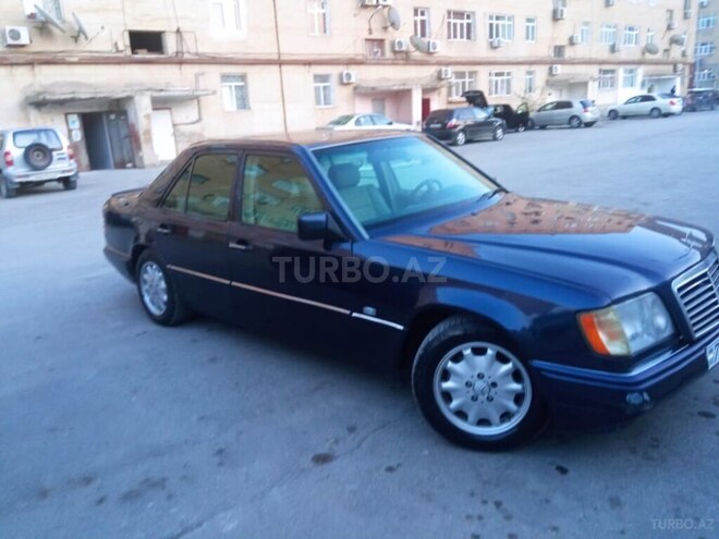 Mercedes E 220 1995, 485,000 km - 2.2 l - Bakı