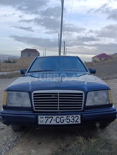 Mercedes E 220 1995, 485,000 km - 2.2 l - Bakı